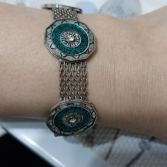 Antique Silver Tone Chain Bracelet Green Silver - Picture 2 of 8